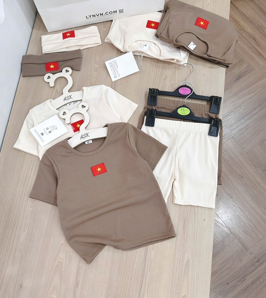 SET 2 BỘ CỜ CỘC BE TRẮNG CHO BÉ TRAI GÁI SẴN(XẢ 69k)