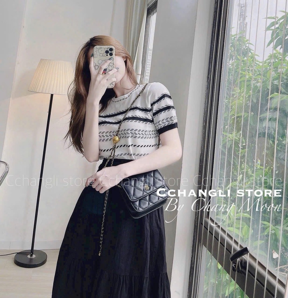 ÁO LEN KẺ MONGTOGI CỔ TRÒN NỮ THU ĐÔNG