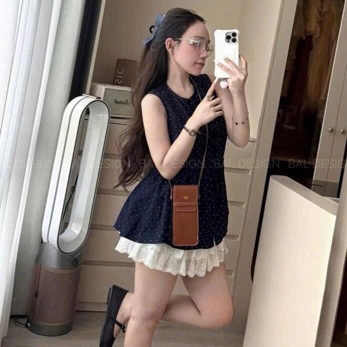 SET ÁO CHẤM BI CHÂN VÁY TRẮNG NỮ