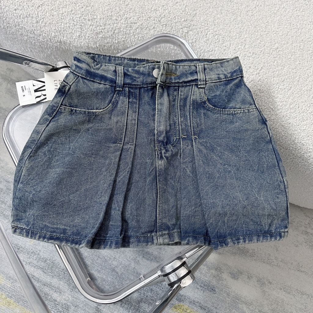 CHÂN VÁY BÒ XẾP LY TRƯỚC SẴN