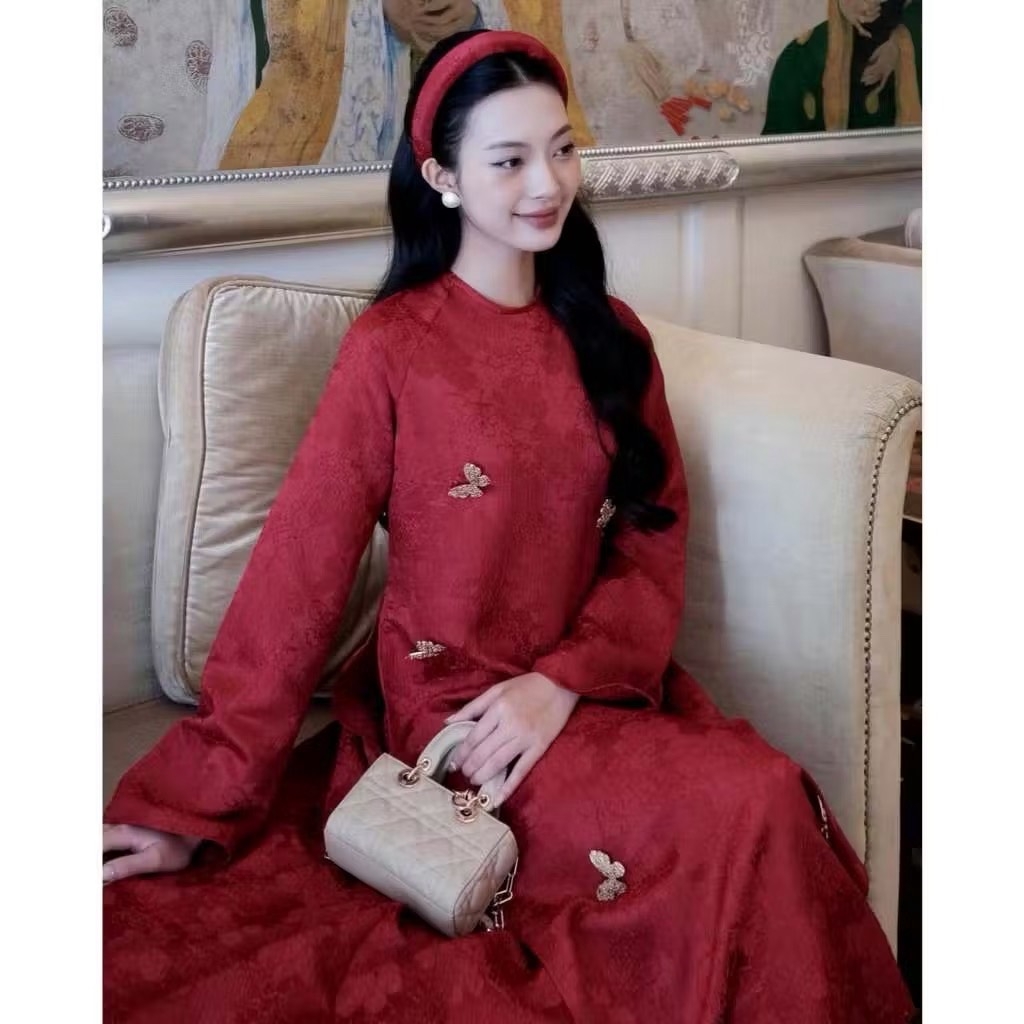 SET ÁO DÀI ĐÍNH BƯỚM TẾT 2026 NỮ