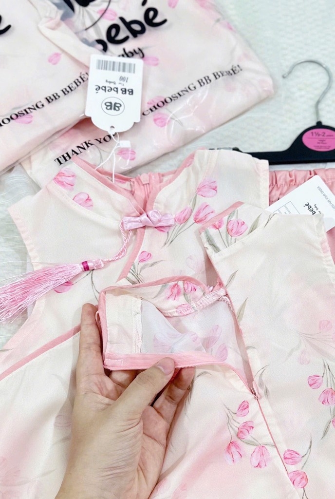 SET CÁCH TÂN HỒNG BÉ GÁI SẴN
