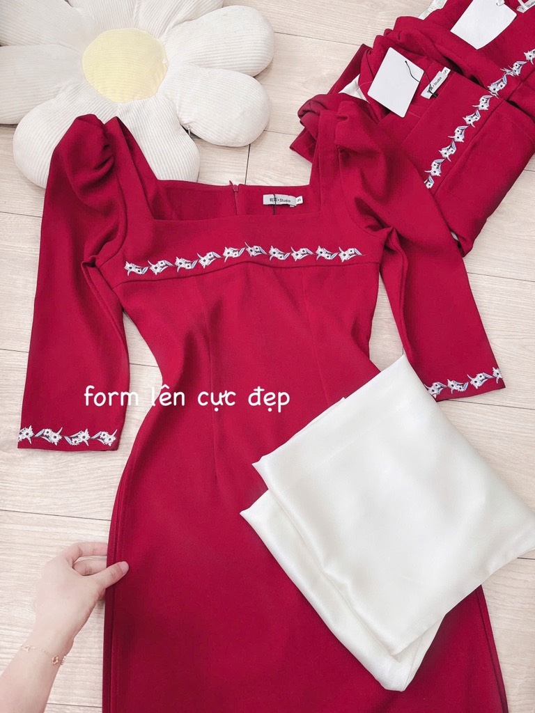 SET ÁO DÀI CÁCH TÂN THÊU NGỰC CỔ VUÔNG NỮ (SALE 150k))