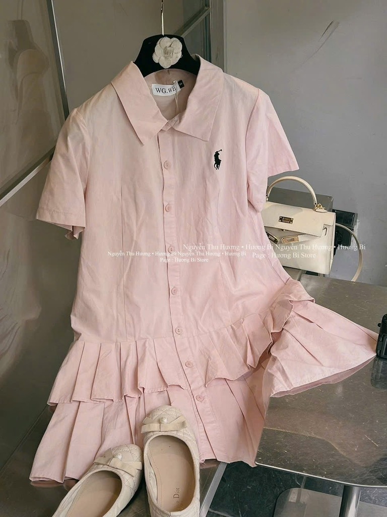 VÁY HỒNG CỔ SƠ MI THÊU NGỰA NỮ SẴN (XẢ 95k)