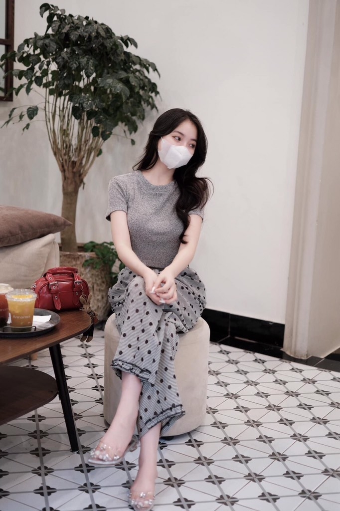 SET ÁO TĂM PHỐI QUẦN CHẤM BI NỮ