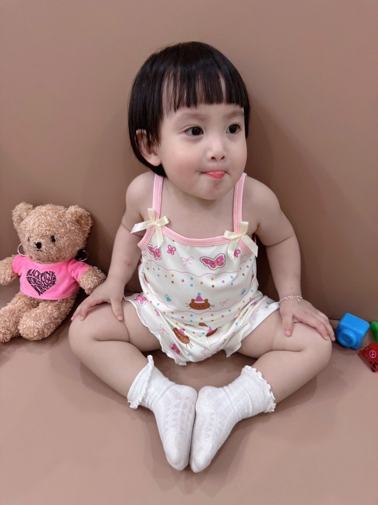 SET 3 BỘ ÁO 2 DÂY HELLO KITTY TÍM KẺ HỒNG BE BÉ GÁI SẴN(XẢ 85k)