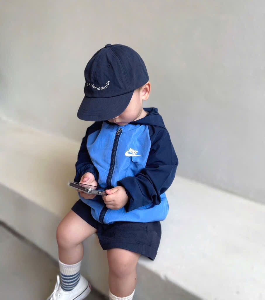ÁO KHOÁC GIÓ NIKE 4 MÀU DÀI TAY BÉ TRAI