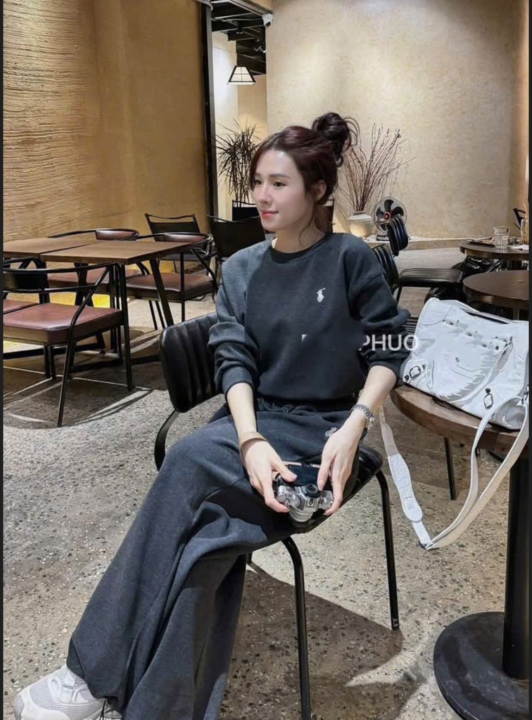 BỘ DÀI NỈ XÁM THÊU NGỰA NỮ THU ĐÔNG