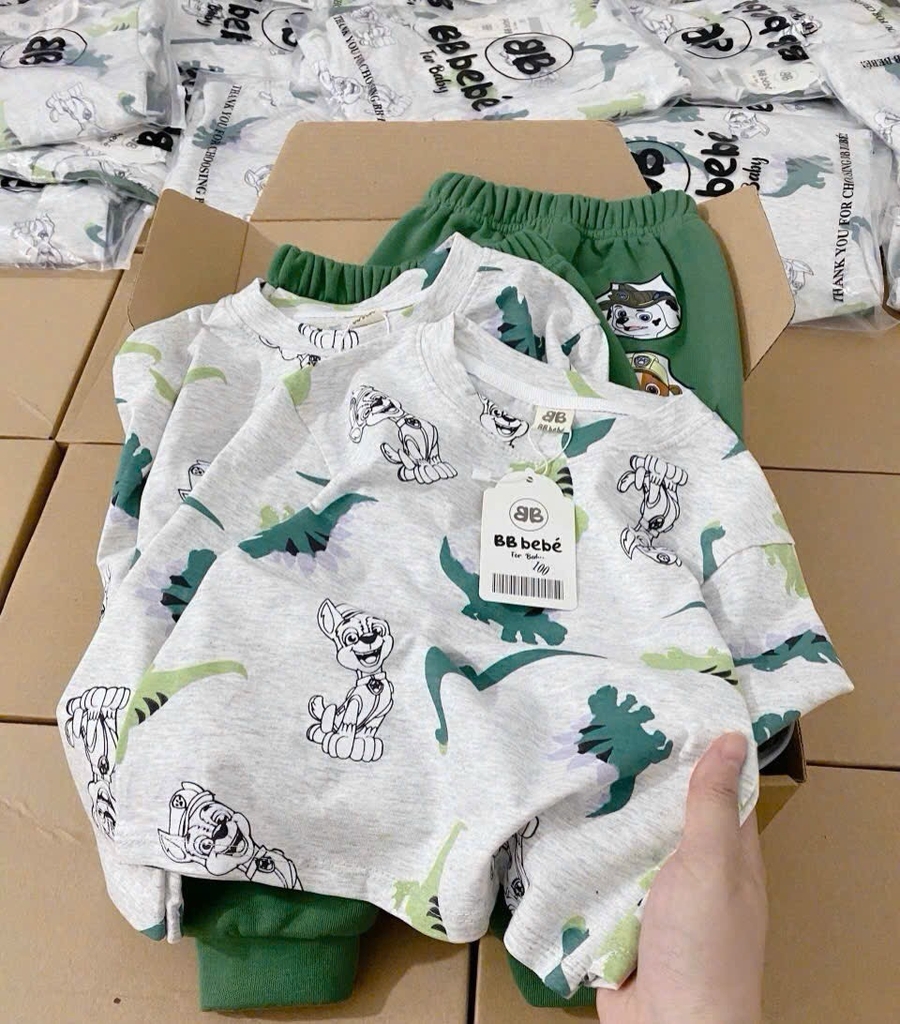 SÉT ÁO CHÓ CỨU HỘ KHỦNG LONG GHI MIX QUẦN XANH LÁ CHO BÉ YÊU