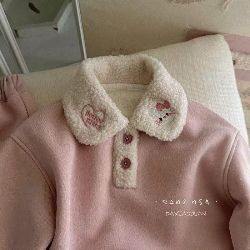 BỘ DÀI NỈ LÔNG HỒNG QUẦN TIM BÉ GÁI