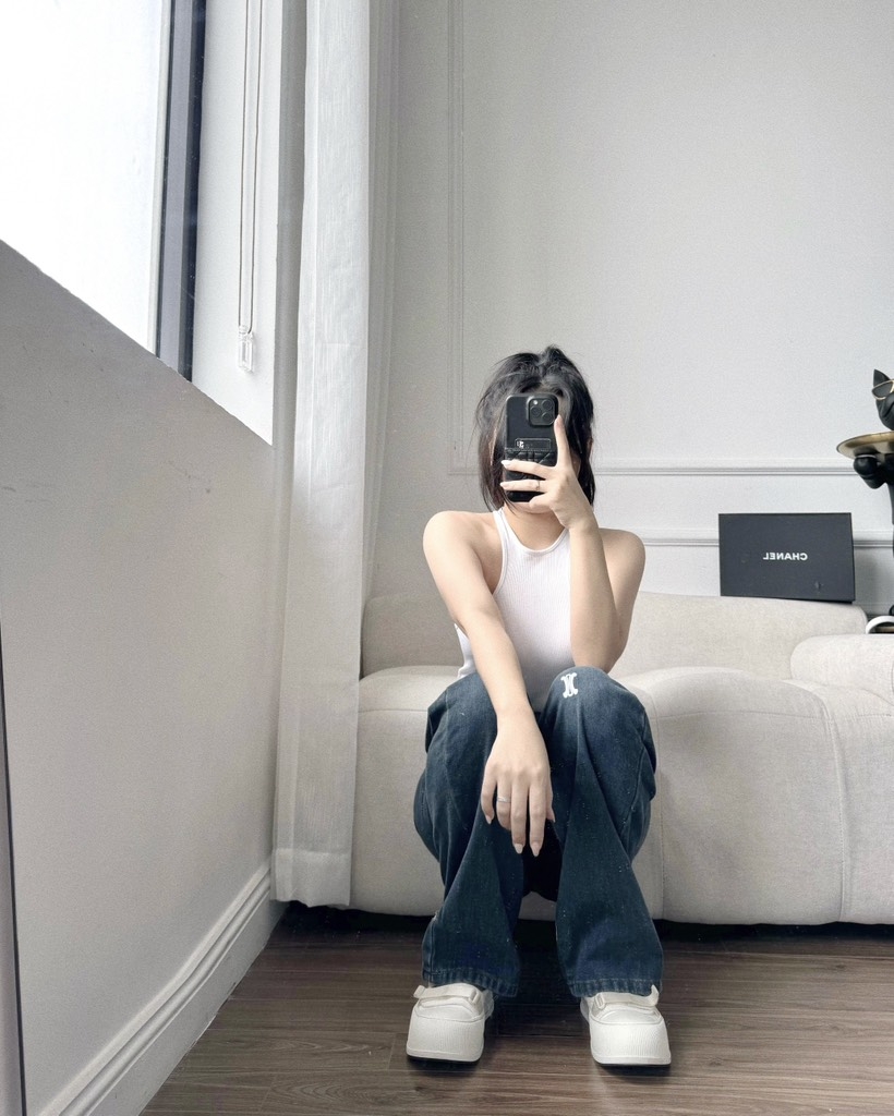 QUẦN JEAN SUÔNG CELINE- xả 85k
