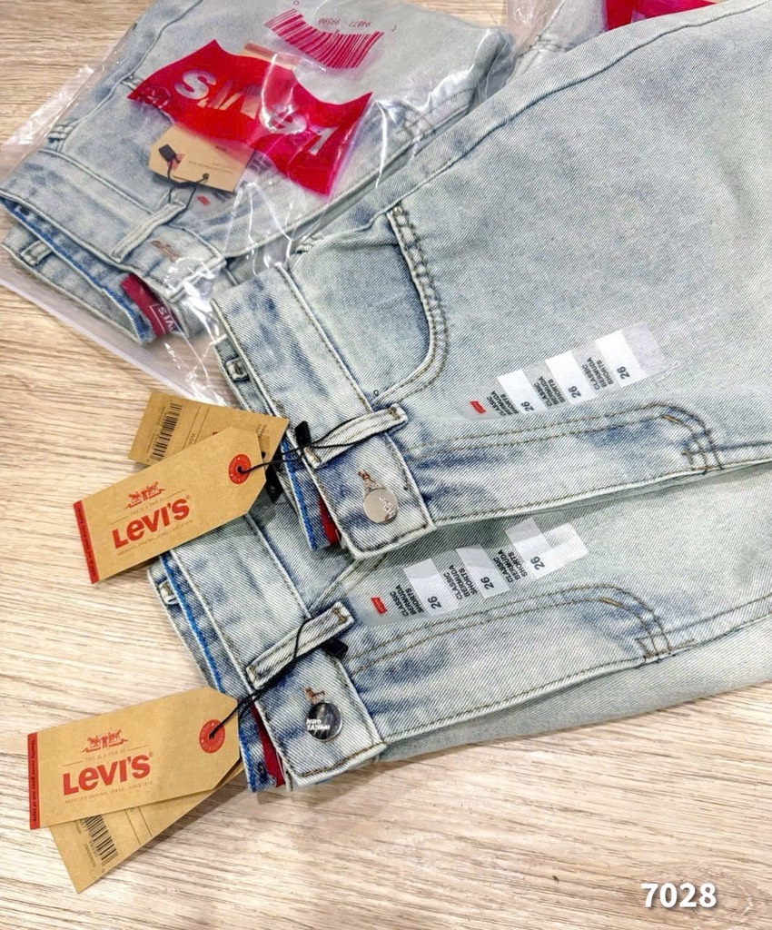 QUẦN NGỐ BÒ NỮ XANH NHẠT LIVIS