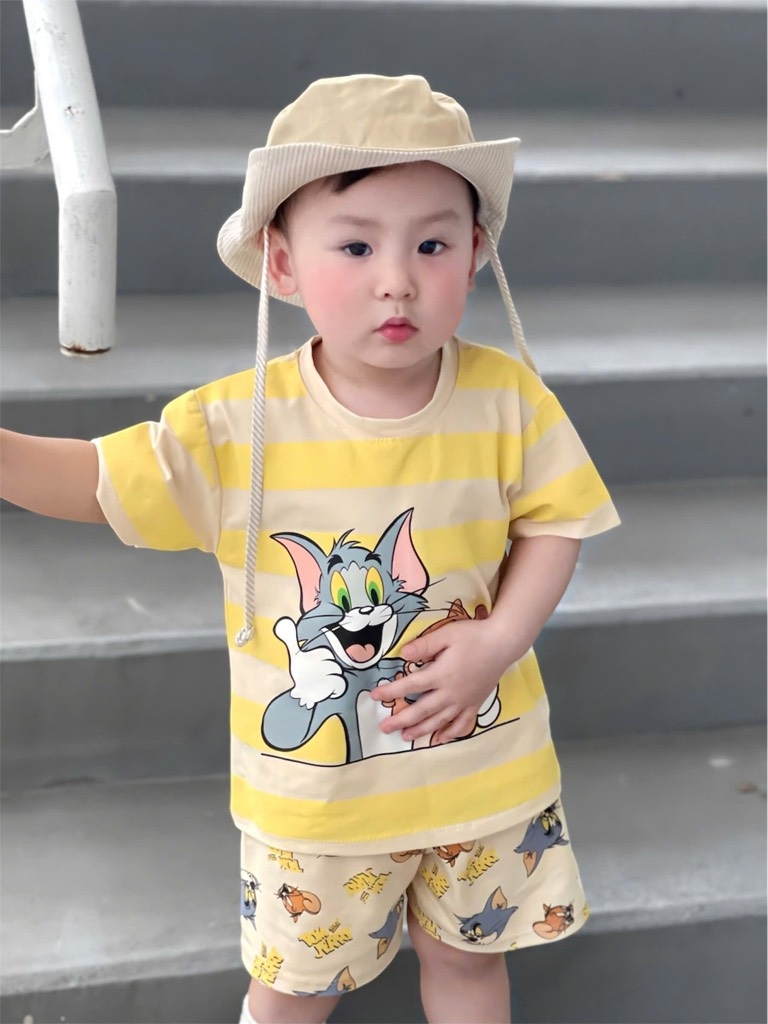 SET 2 BỘ TOM JERRY VÀNG KẺ BÉ TRAI