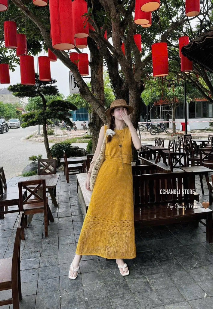 SET ÁO CHÂN VÁY LEN VÀNG NỮ