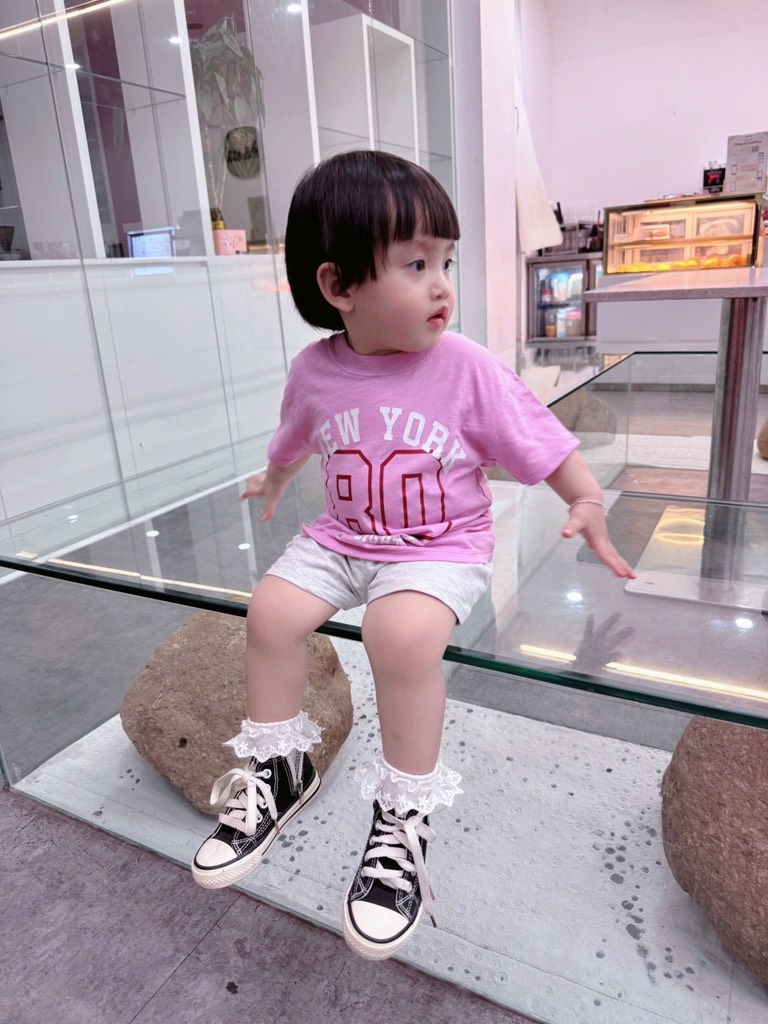 SET 2 ÁO SỐ 80 95 BÉ GÁI SẴN (SALE 40k)