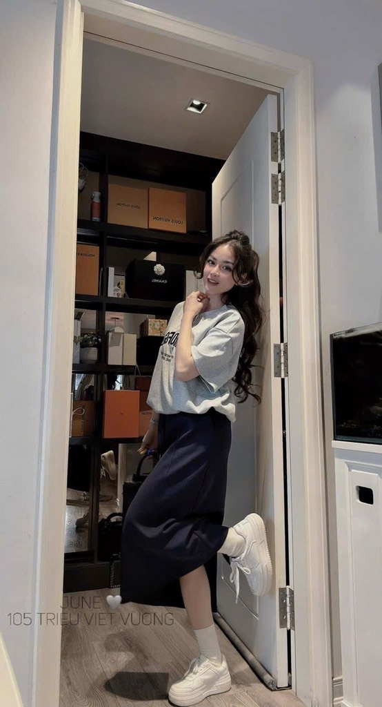 SET BỘ CV KÈM KHĂN NỮ SẴN (SALE 125k)