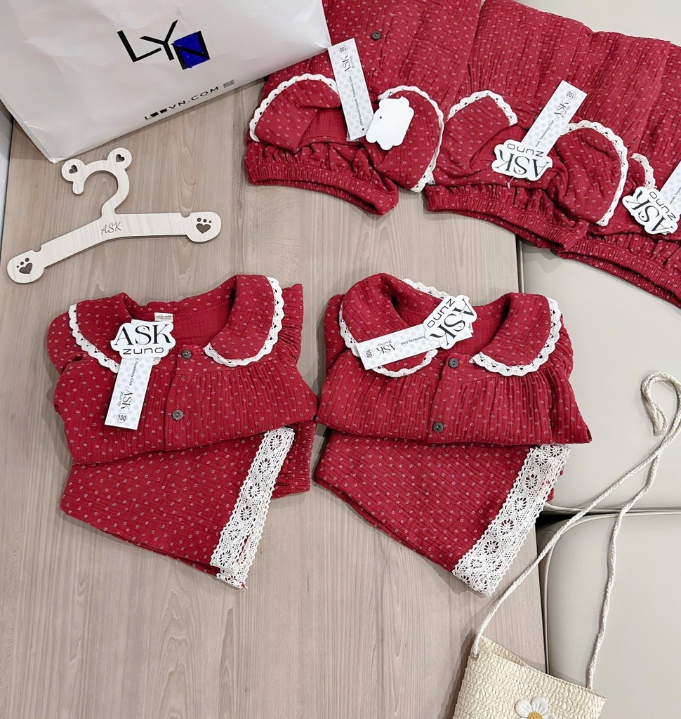 SET BỘ XÔ ĐỎ DÀI BÈO REN BÉ GÁI