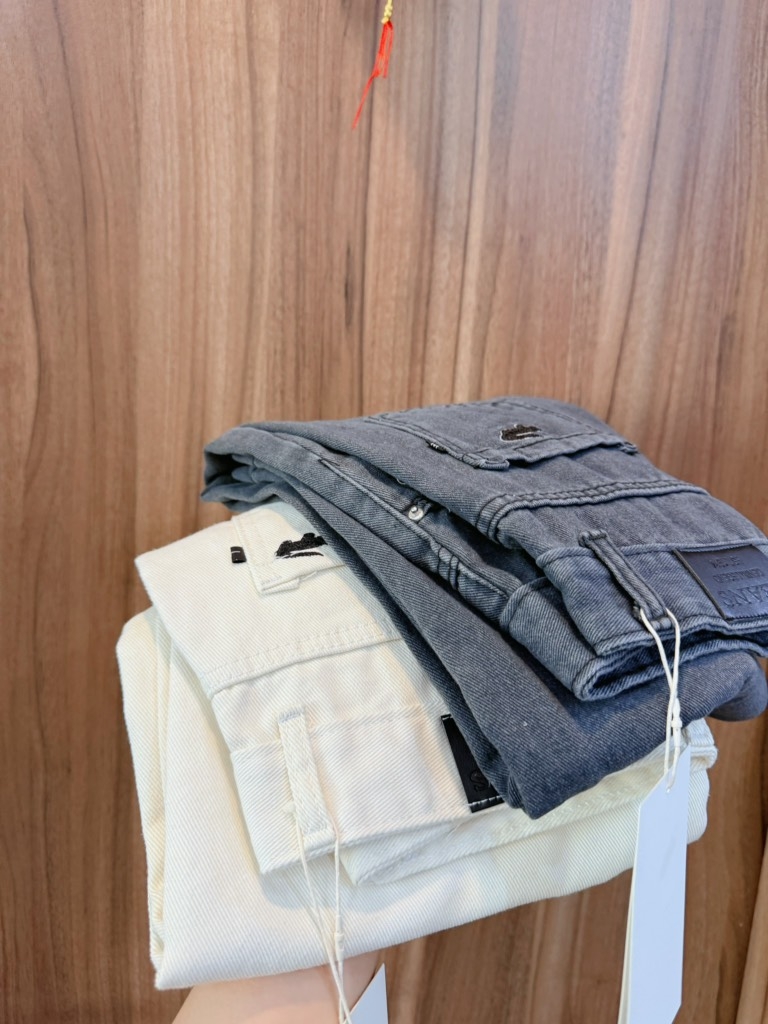 QUẦN JEAN THÊU CS NỮ