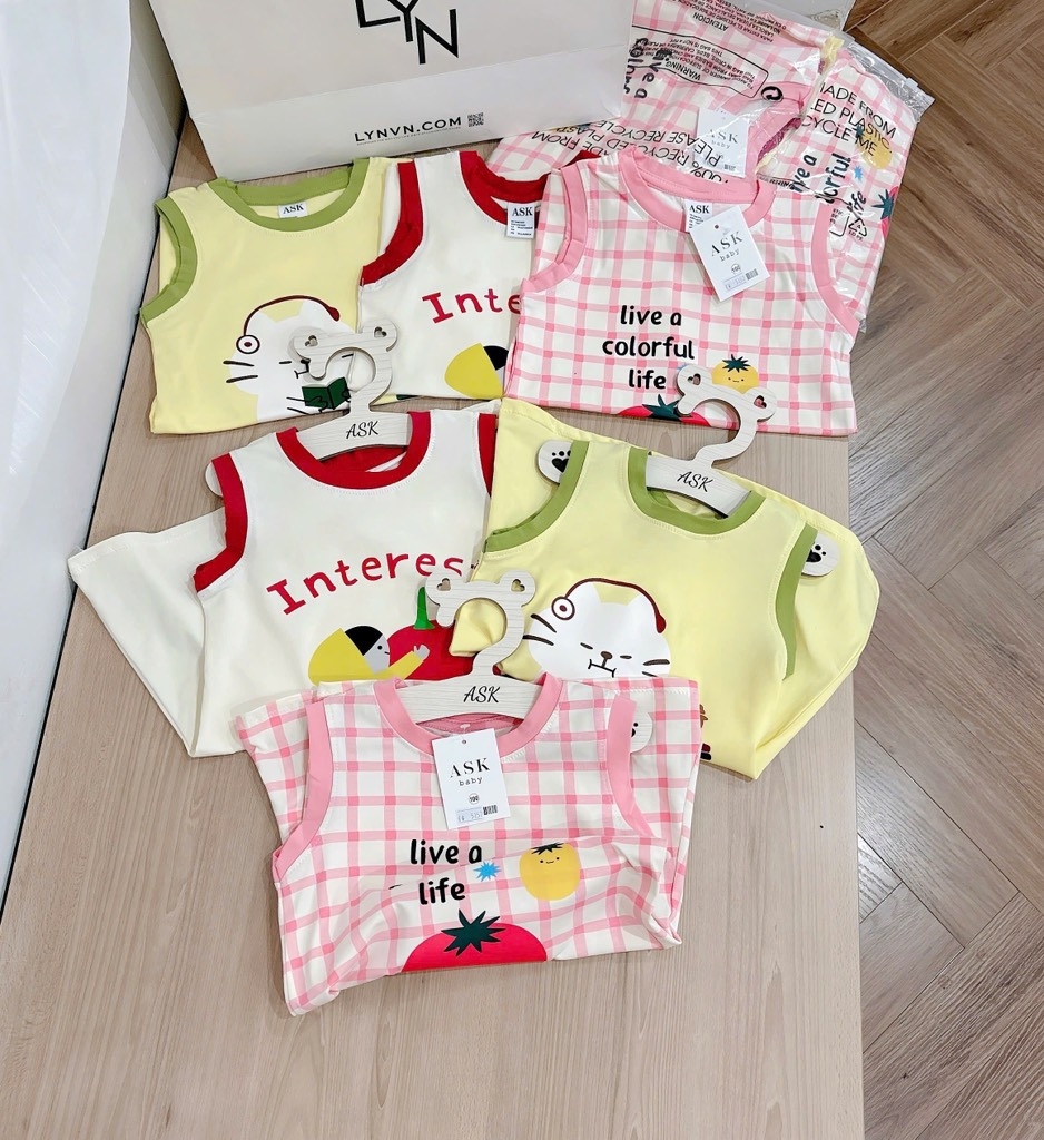 SET 3 VÁY SN MÈO CÀ CHUA BÉ GÁI