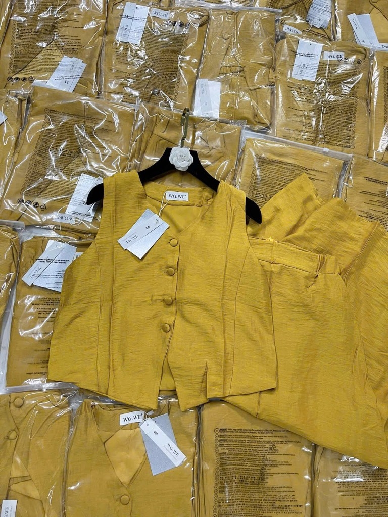 SET ĐŨI VÀNG CHÂN VÁY NỮ SẴN (SALE 129k)