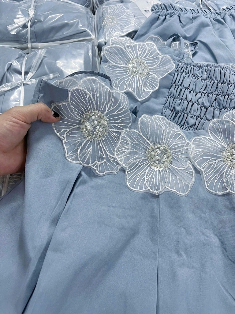 SET ÁO 2 DÂY ĐÍNH HOA KÈM QUẦN SUÔNG XANH NỮ