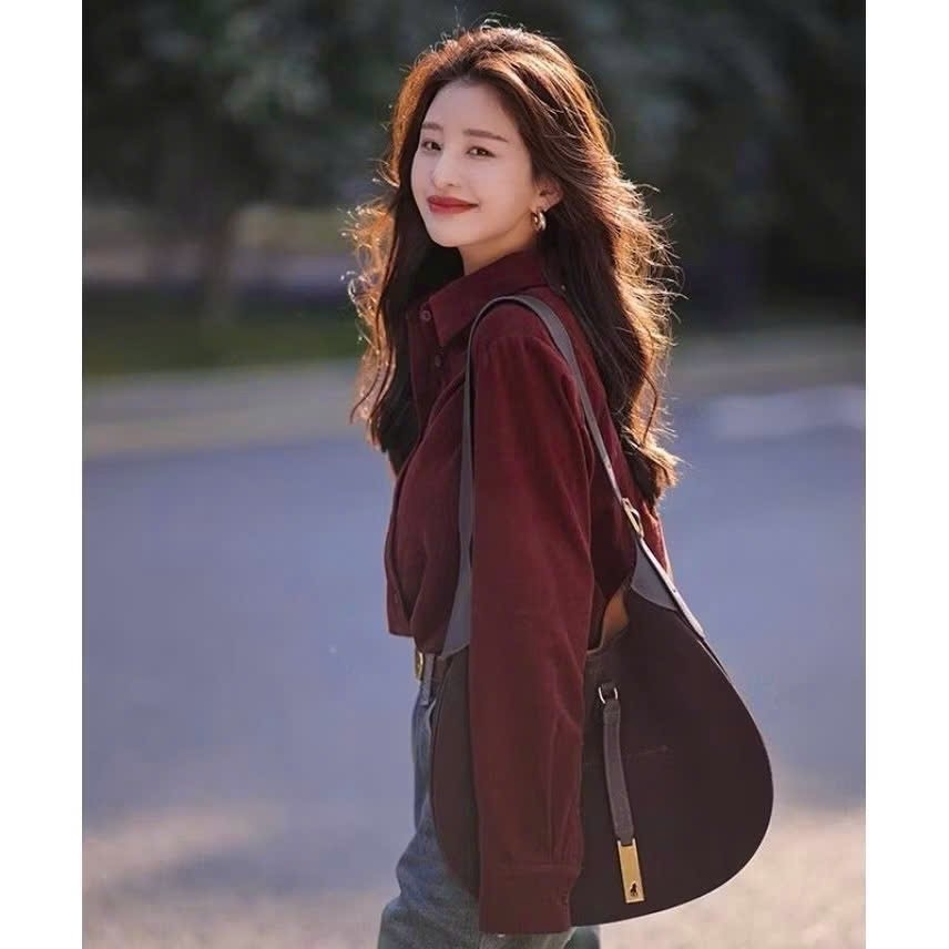 ÁO SƠ MI NHUNG TĂM THÊU NGƯA NỮ THU ĐÔNG SẴN(SALE 79k)
