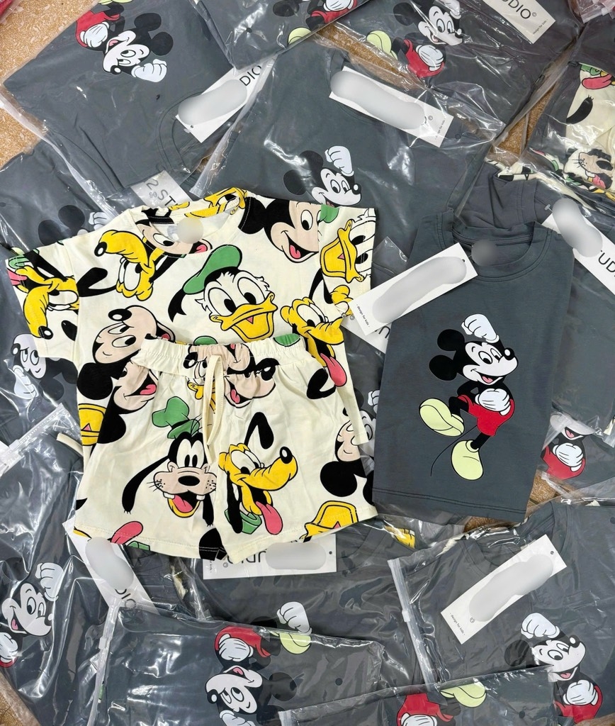 SET 3 CT MICKEY DONAL CHO BÉ YÊU BÉ TRAI