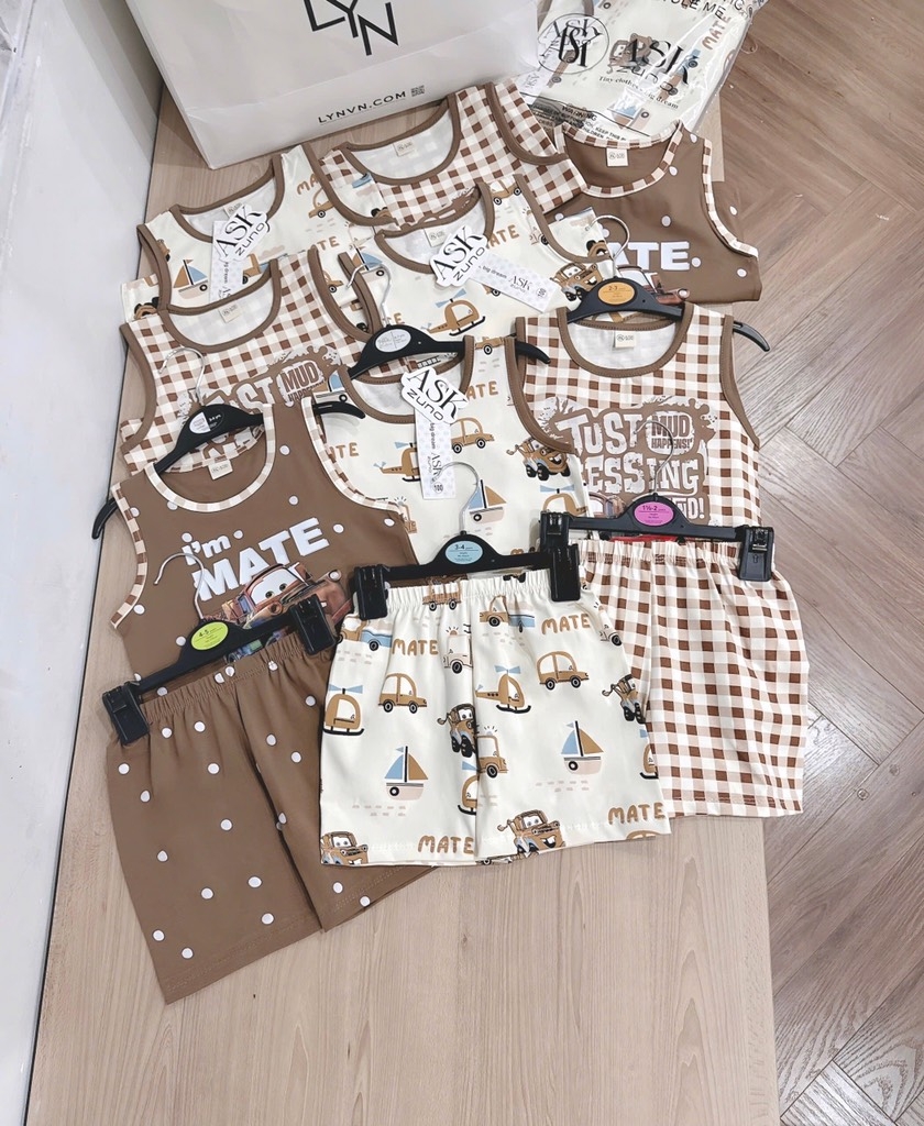 SET BỘ BA LỖ Ô TÔ TONE NÂU BÉ TRAI