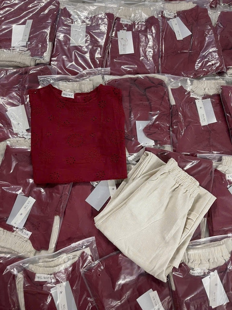 SET ÁO ĐỎ REN QUẦN SUÔNG NỮ SẴN