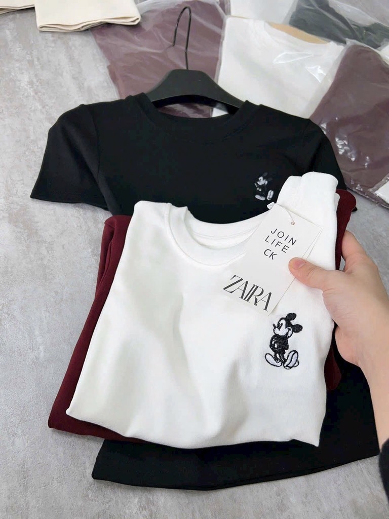 SET 3 ÁO ZIP NỮ CỔ TRÒN THÊU M.K CỘC TAY NỮ SẴN (SALE 125k)