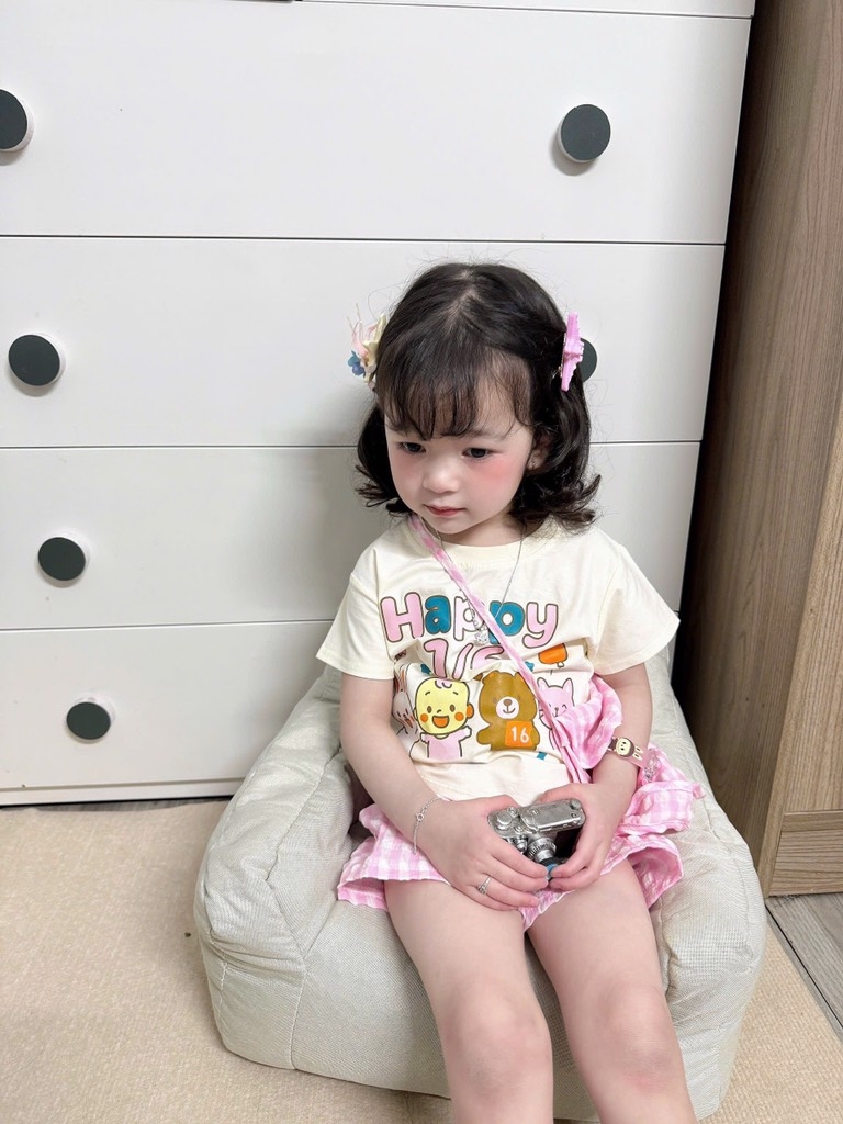 SÉT HAPPY 1/6 CHO BÉ TRAI BÉ GÁI MIX QUẦN CARO KÈM TÚI ĐEO CHÉO 3CT SẴN