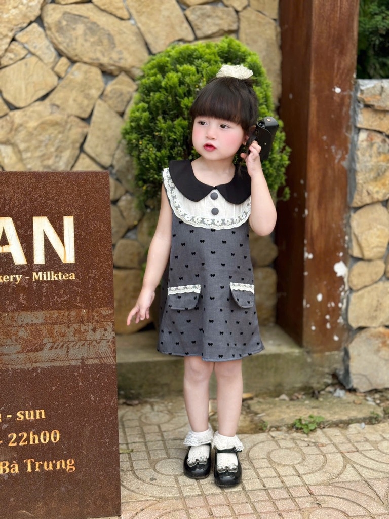 VÁY XÁM HOẠ TIẾT NƠ THIẾT KẾ CỔ SEN PHỐI REN TRẮNG CHO BÉ GÁI