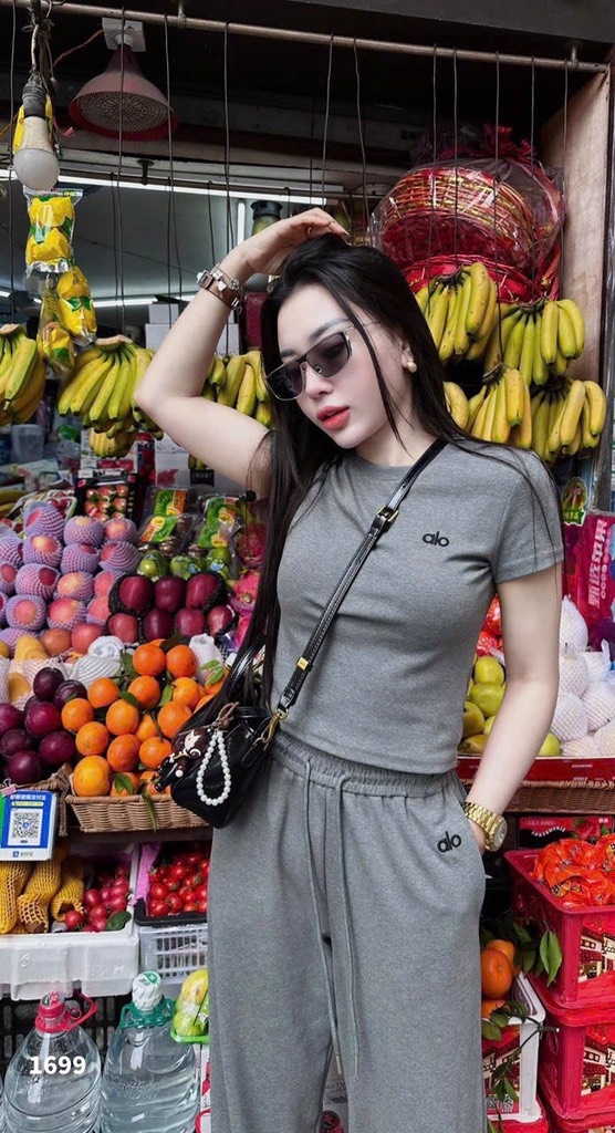 SET THÊU ALO QUẦN SUÔNG TONE 2 MÀU GHI XÁM NỮ SẴN