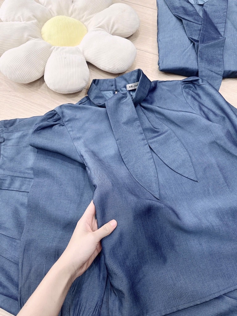 SET BÒ NỮ CỔ CAO NƠ VẠT QUẦN SUÔNG THU ĐÔNG SẴN (SALE 135k)