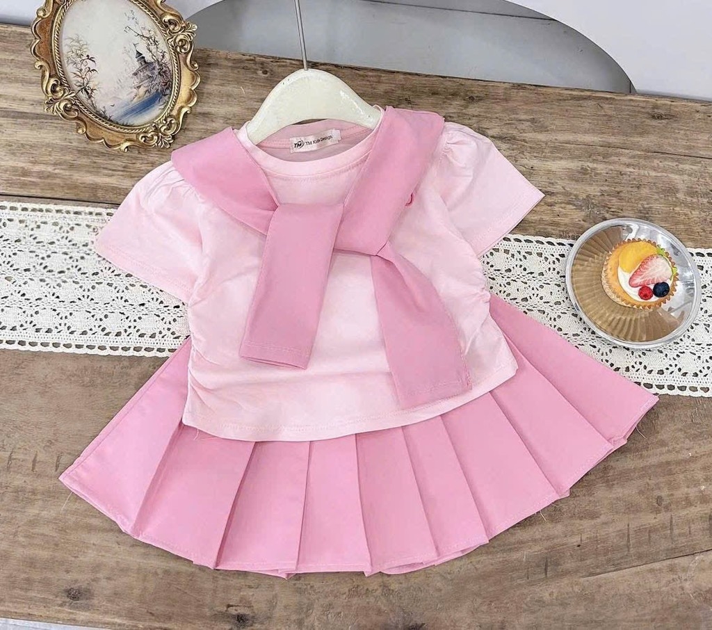 SET ÁO VÁY HỒNG THẮT KHĂN BÉ GÁI