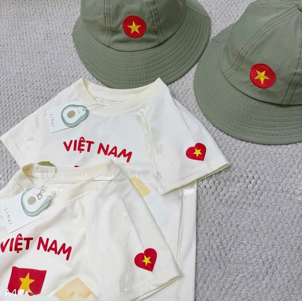 SET 3 MÓN ÁO VIỆT NAM ĐỘC LẬP KÈM MŨ XANH BÉ TRAI BÉ GÁI