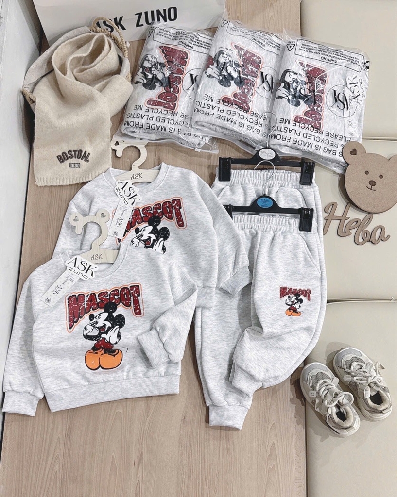 BỘ DÀI NỈ HAI DA MICKEY XÁM BÉ GÁI