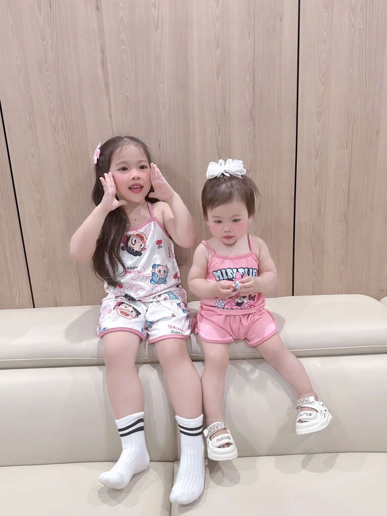 SET 3 BỘ MINNIE - NATRA BÉ GÁI SẴN( xả85k))