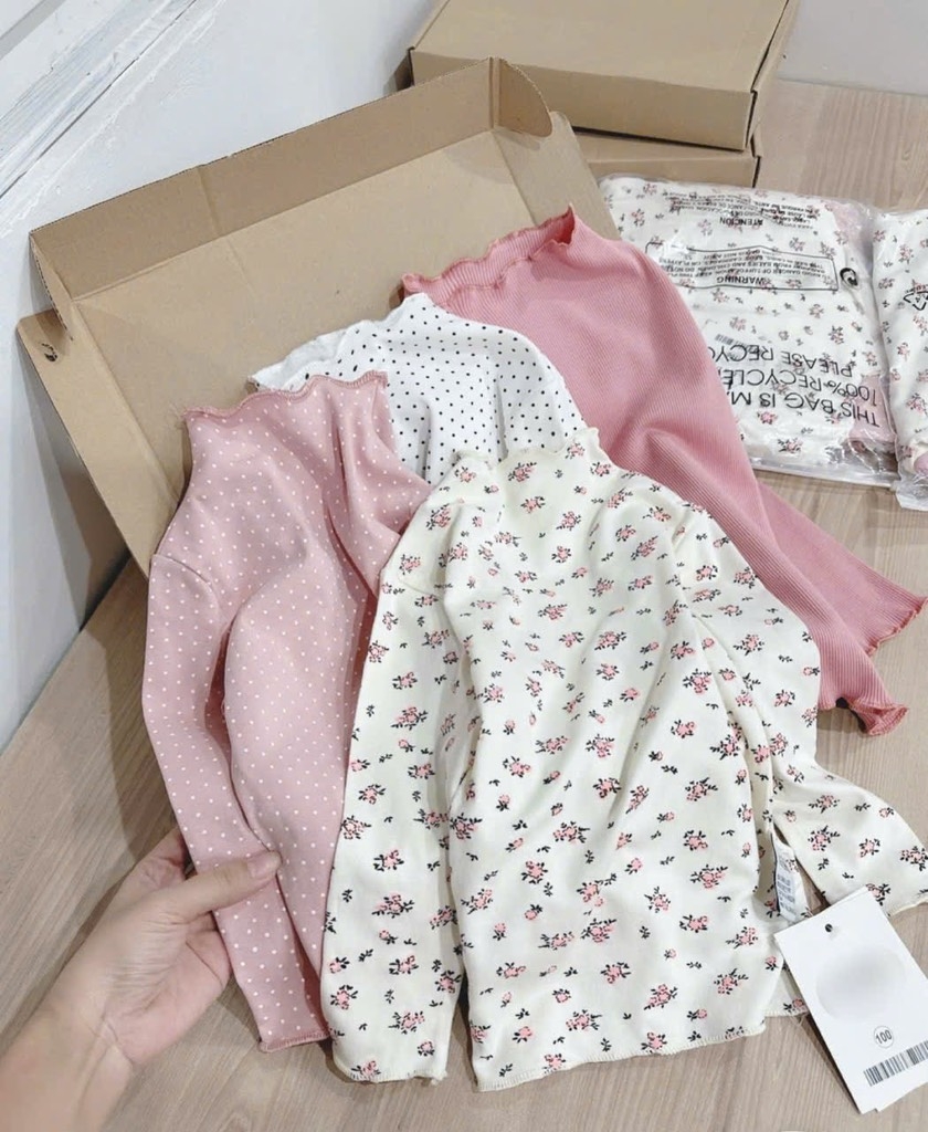 SET 4 ÁO ZIP GIỮ NHIỆT DÀI TAY BÉ GÁI