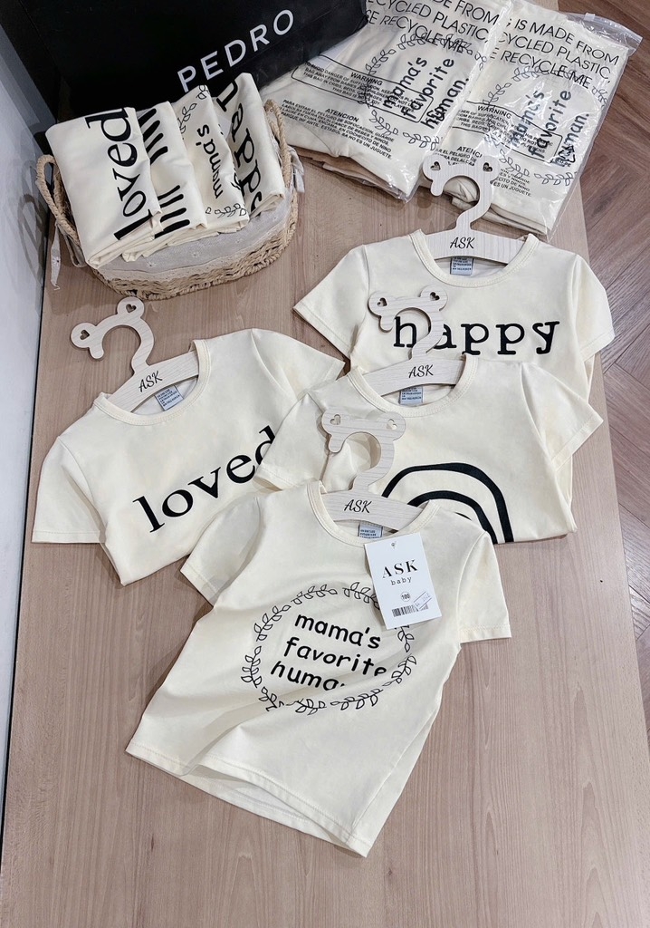 SET 4 ÁO PHÔNG CỘC TAY LOVED HAPPY MÀU BE BÉ TRAI BÉ GÁI SẴN (SALE 89k )