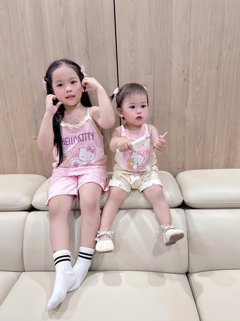 SET 2 BỘ COTTON 2 DÂY CỔ BÈO KITTY TONE BE HỒNG BÉ GÁI(XẢ 79k)