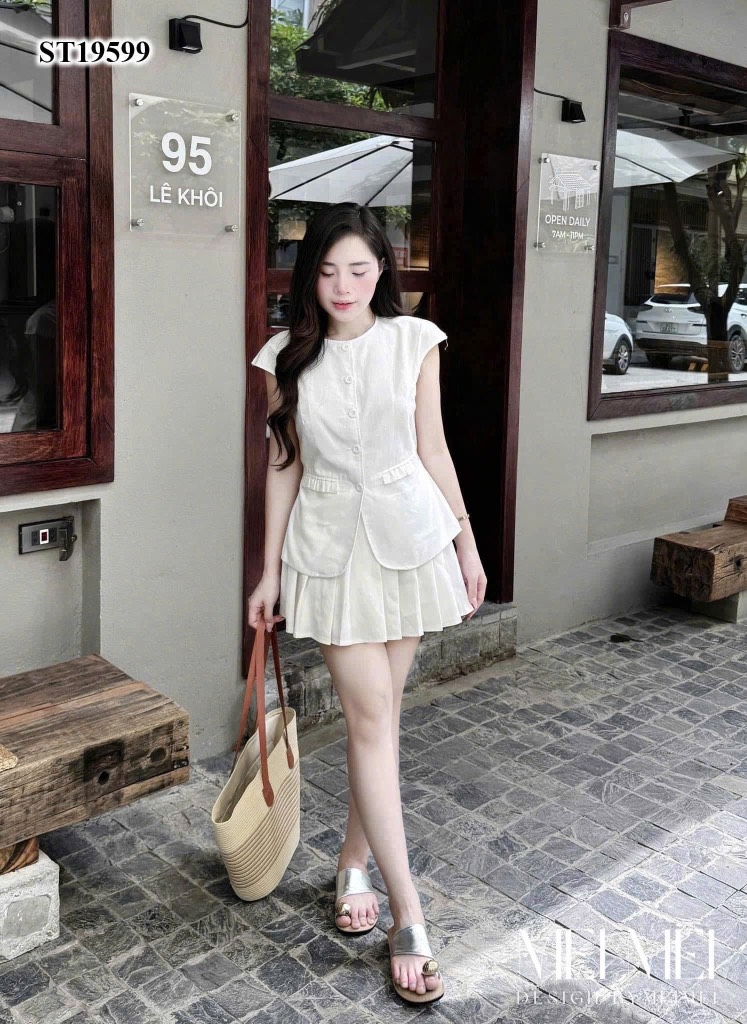 SET LIEN KÈM CHÂN VÁY NGẮN XẾP LY NỮ SẴN(XẢ 89k)