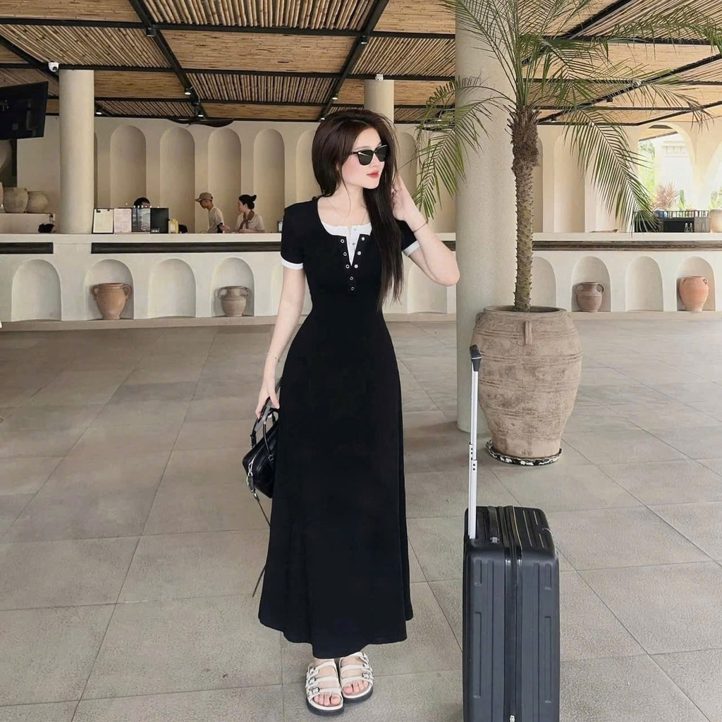 VÁY DÍP CỔ TRÒN PHỐI CÚC DÁNG DÀI NỮ SẴN( XẢ 99k