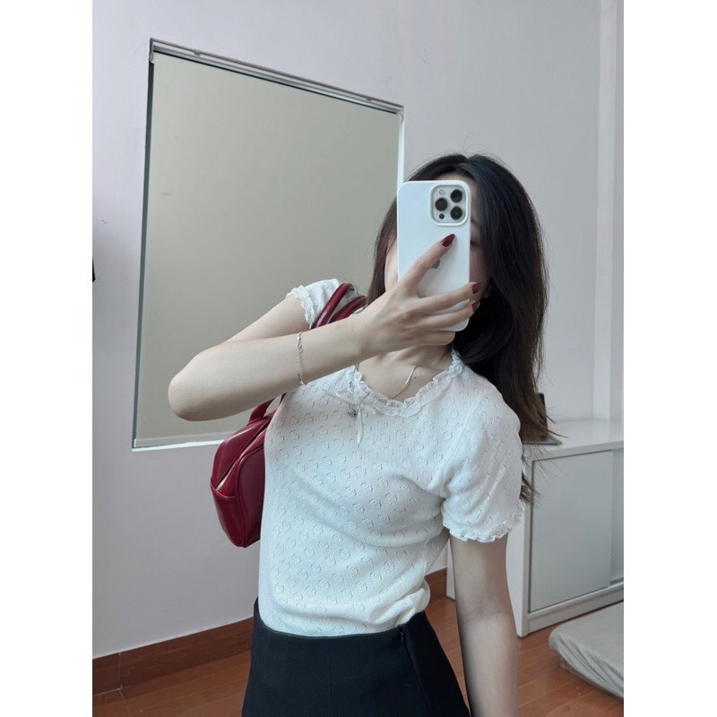 ÁO NỮ LEN LẠNH PHỐI REN BÈO ĐÍNH NƠ(xả 39k)