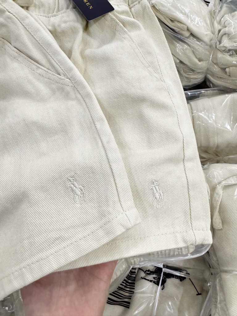 QUẦN SHORT BÒ NỮ CHUN THÊU NGỰA SẴN