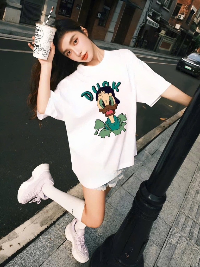 ÁO CỘC CT DISNEY 2 MẦU NỮ SẴN (SALE 37K TRI ÂN KH)