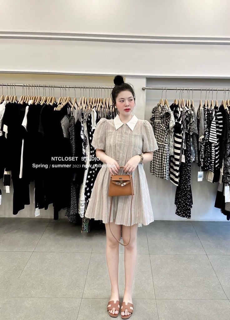 VÁY KẺ LI NGỰC PHỐI CỔ DÁNG XUÔNG NỮ SẴN