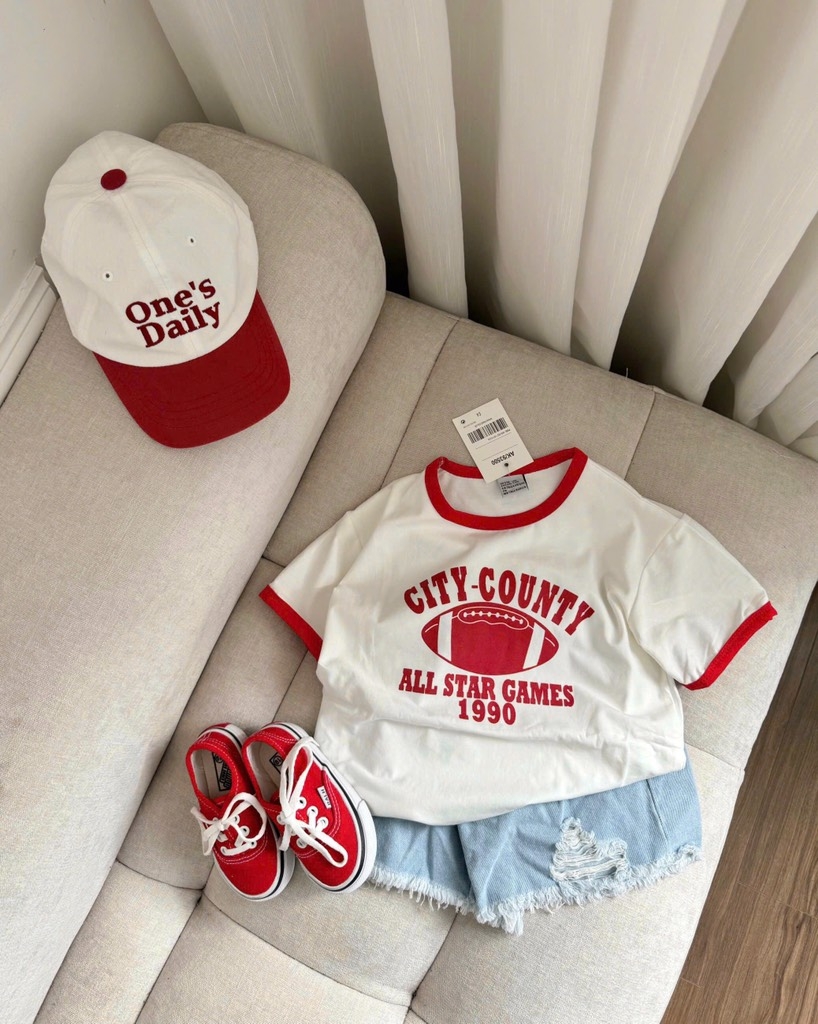SÉT ÁO COTTON CITY COUNTY ĐỎ PHỐI QUẦN JEAN RÁCH BÉ TRAI
