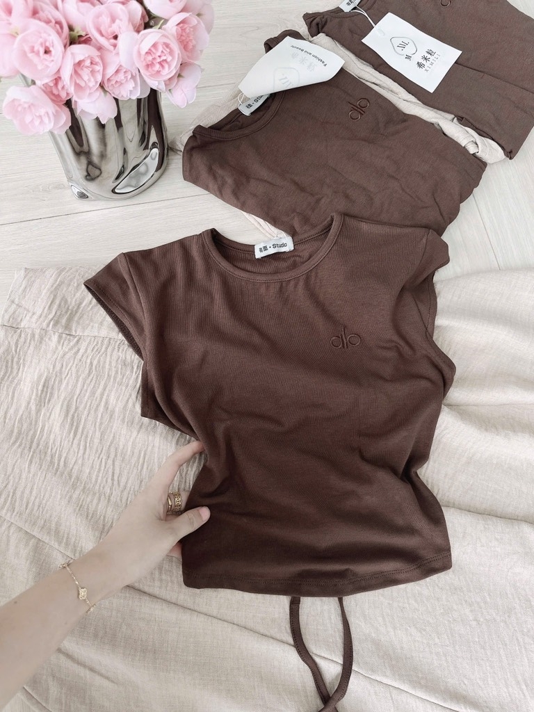 SET CHÂN VÁY ÁO DÚT LƯNG SAU NỮ