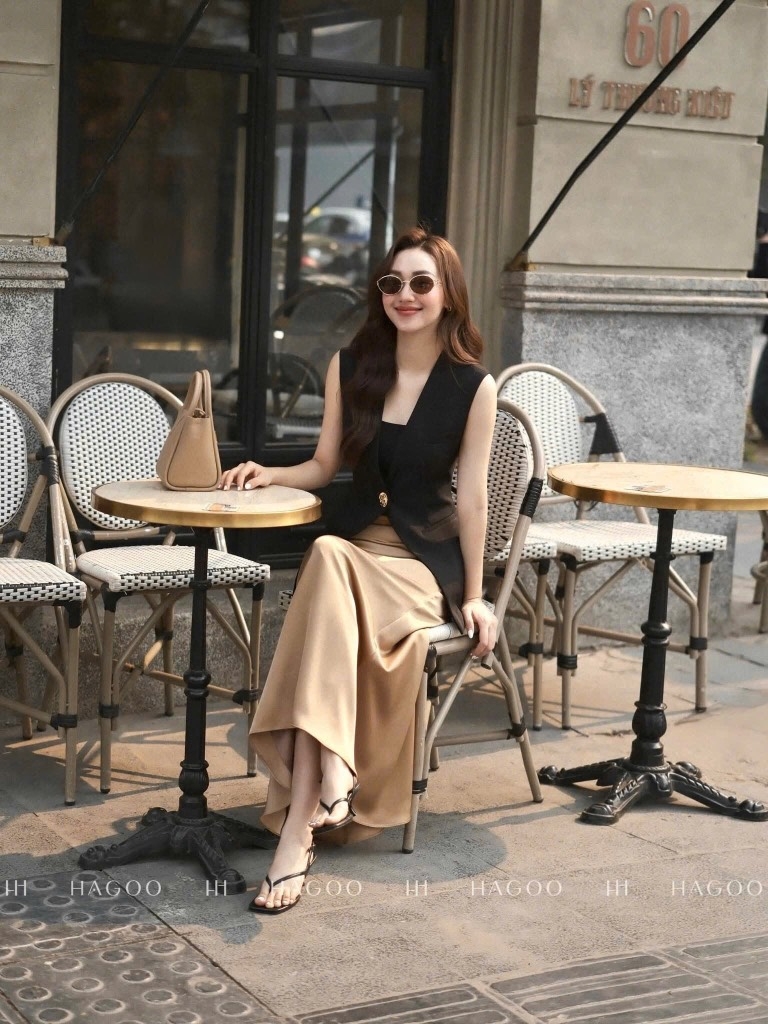 VÁY LỤA ZR ĐUÔI CÁ CẠP LIỀN 2 MẦU NỮ SẴN